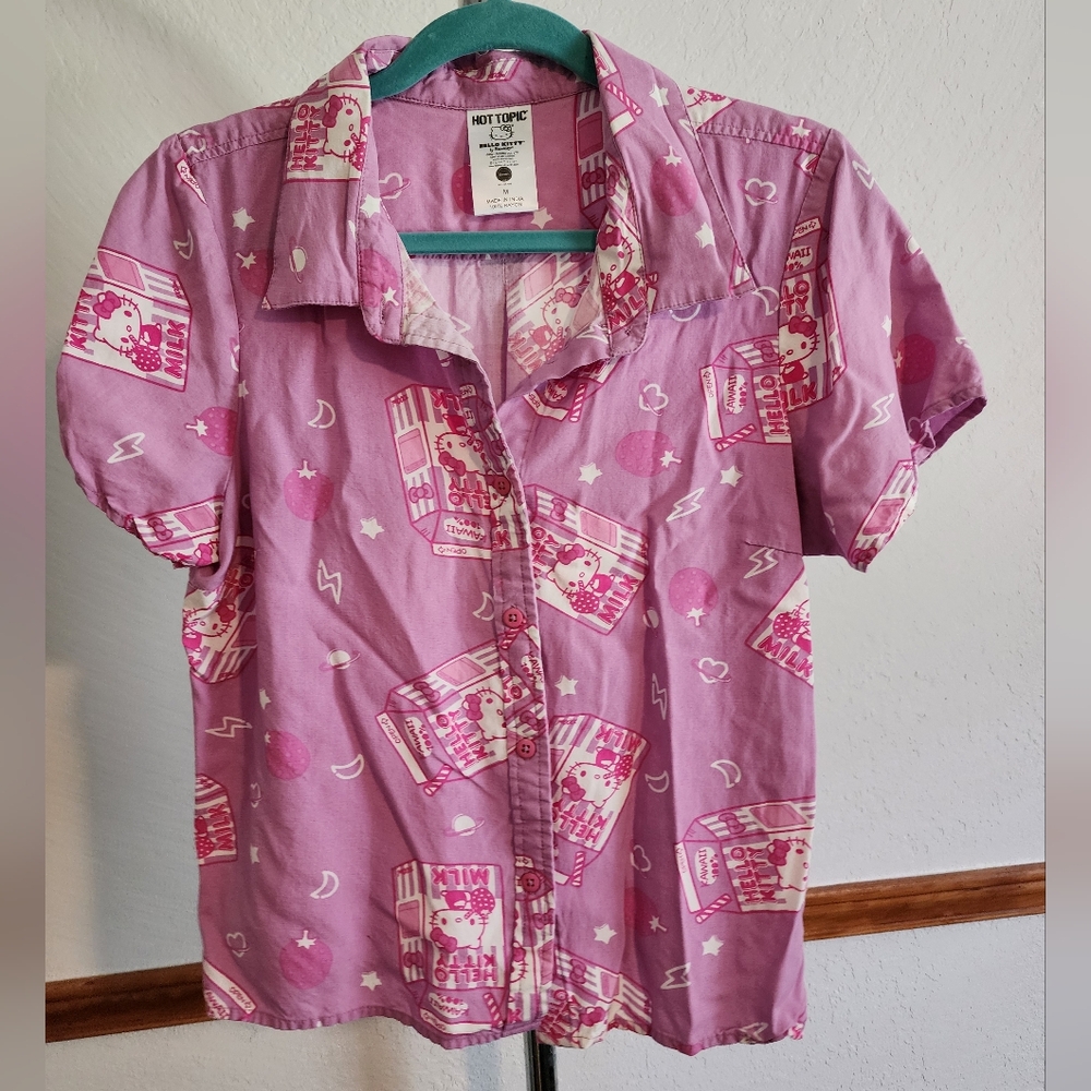 Hello Kitty strawberry milk woven tee